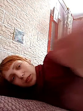 Snapshot of Ponka2011 chatting on 06-17-26, 04:59 Ponka2011 online show from 06-17-26, 04:59