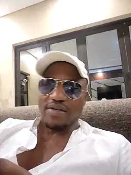 Snapshot of Vuyo1987 chatting on 11-14-25, 11:57 Vuyo1987 online show from 11-14-25, 11:57