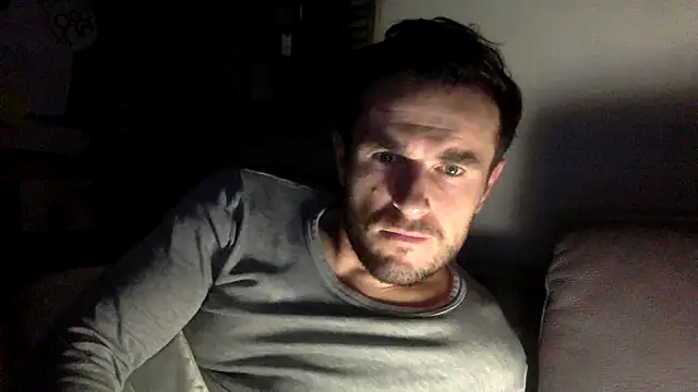 Snapshot of PabloelBraquemart chatting on 02-15-26, 09:00 PabloelBraquemart online show from 02-15-26, 09:00