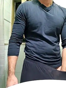 giovan2020 online show from 11-20-25, 09:47