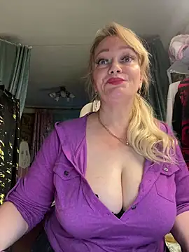 Sweet-blonde online show from 07-20-26, 10:12