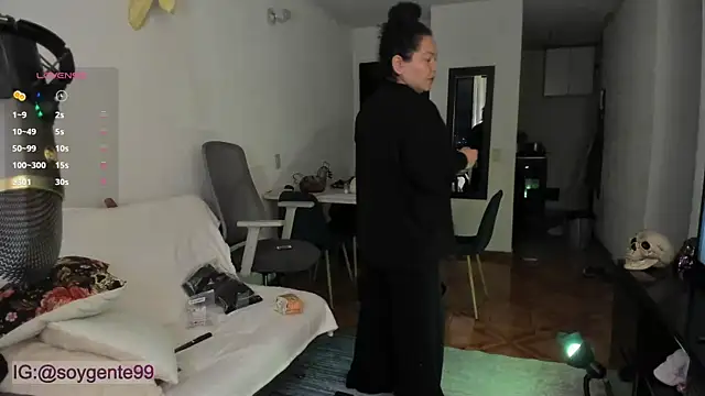 Snapshot of Chubby_Licius chatting on 10-09-25, 11:03 Chubby Licius online show from 10-09-25, 11:03