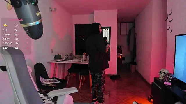 Snapshot of Chubby_Licius chatting on 10-15-25, 02:44 Chubby Licius online show from 10-15-25, 02:44