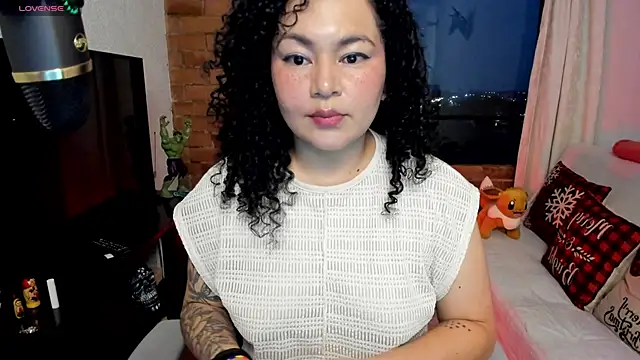 Snapshot of Chubby_Licius chatting on 01-07-26, 11:18 Chubby Licius online show from 01-07-26, 11:18