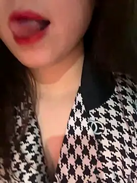 Lusi-sexy online show from 12-21-25, 02:30