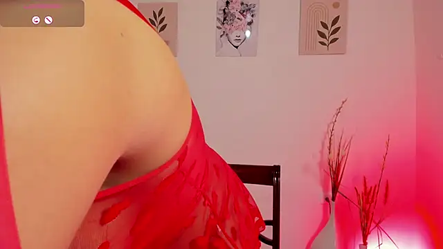 Lauraricci   online show from 09-24-25, 06:33