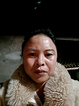 xuxulovezz online show from 02-01-26, 12:42