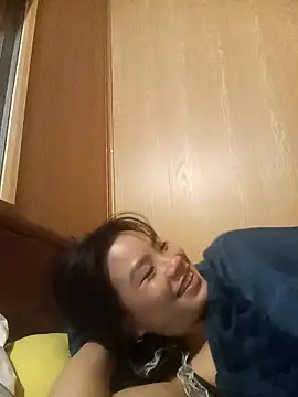 Snapshot of Suny_babyy chatting on 09-25-25, 06:06 Suny babyy online show from 09-25-25, 06:06