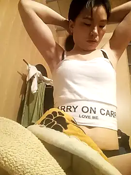 Snapshot of Suny_babyy chatting on 09-25-25, 06:44 Suny babyy online show from 09-25-25, 06:44