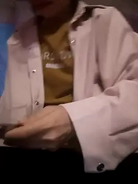 Snapshot of Suny_babyy chatting on 10-01-25, 02:06 Suny babyy online show from 10-01-25, 02:06