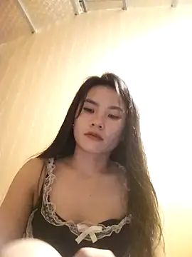 Snapshot of Suny_babyy chatting on 10-18-25, 04:59 Suny babyy online show from 10-18-25, 04:59