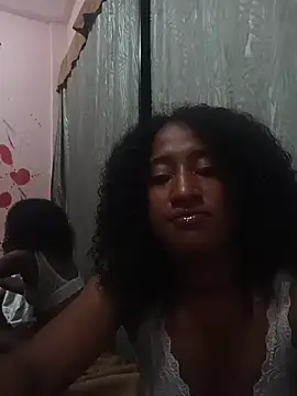 Susy16 online show from 10-31-25, 05:52