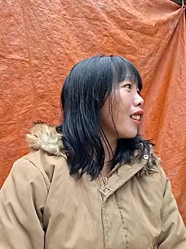 helenzz online show from 10-01-25, 01:22