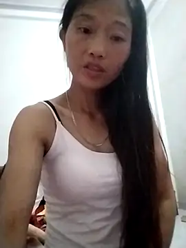 Snapshot of abigail-00 chatting on 10-09-25, 10:19 abigail-00 online show from 10-09-25, 10:19