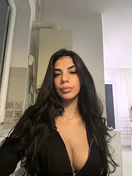 Snapshot of AylinHazellx chatting on 10-20-25, 04:29 AylinHazellx online show from 10-20-25, 04:29