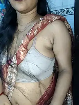 Snapshot of -Anushka01 chatting on 09-22-25, 12:07 -Anushka01 online show from 09-22-25, 12:07