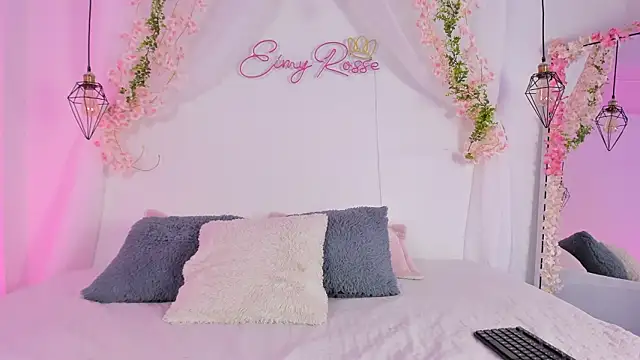 eimi rosse18 online show from 02-02-26, 12:15