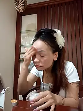    Dorry02    online show from 11-11-25, 05:18