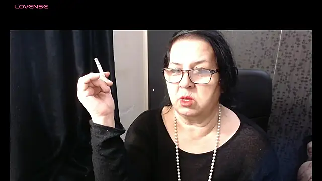 MissSanjanne online show from 01-18-26, 11:08