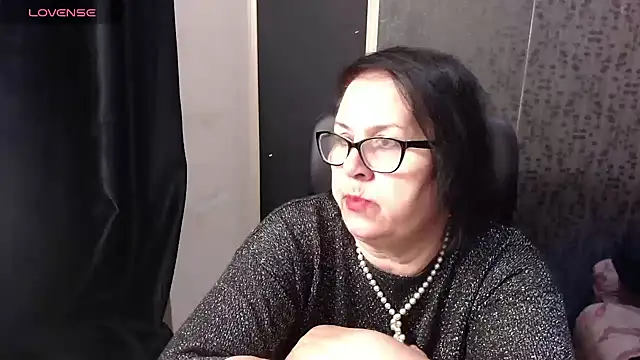 MissSanjanne online show from 04-21-26, 02:51