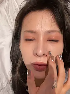 miumiu-66 online show from 03-11-26, 10:54