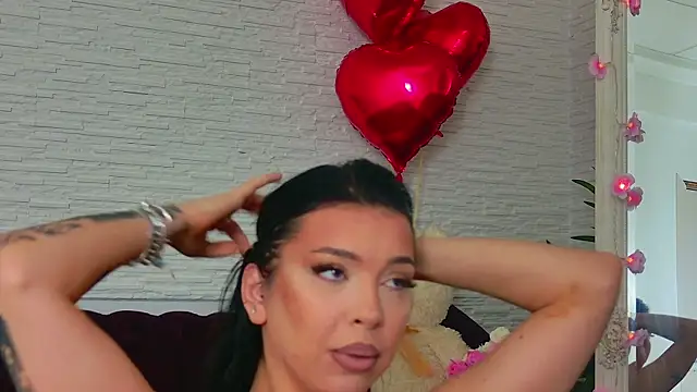 MeganSin  online show from 02-11-26, 05:45