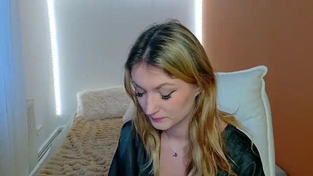 Snapshot of Anaayss_ chatting on 02-03-26, 06:00 Anaayss online show from 02-03-26, 06:00