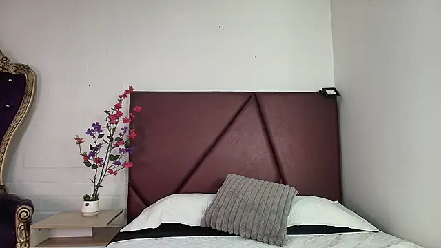 Krystal Heartss online show from 03-02-26, 01:07