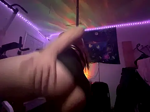 mrandmrs freak online show from 10-23-25, 02:11