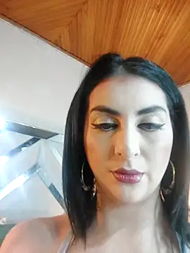 Snapshot of LlianneDiamond1 chatting on 10-24-25, 12:41 LlianneDiamond1 online show from 10-24-25, 12:41