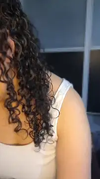 LondonHilton online show from 03-28-26, 11:15