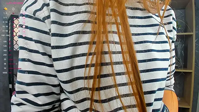 ElenoreReth online show from 10-29-25, 01:19