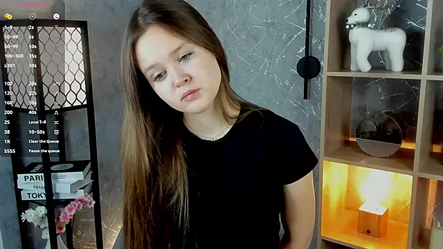 Snapshot of ElenoreReth chatting on 01-14-26, 02:50 ElenoreReth online show from 01-14-26, 02:50