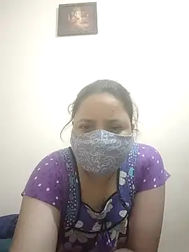 Snapshot of Cute-Purva chatting on 10-30-25, 02:24 Cute-Purva online show from 10-30-25, 02:24