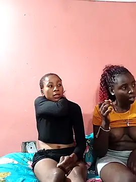 HotPetite 25 online show from 11-27-25, 10:45