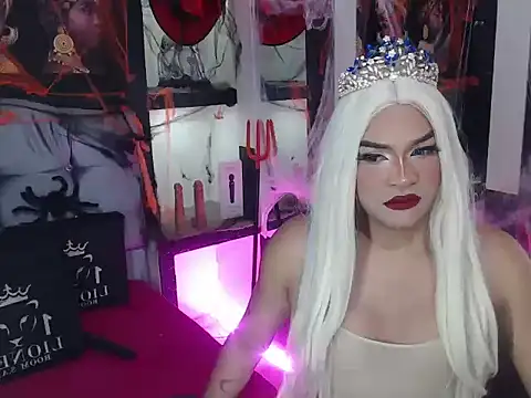 Sophia hott01 online show from 10-26-25, 04:02