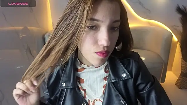 Skyler Gracee Tx online show from 10-29-25, 12:51