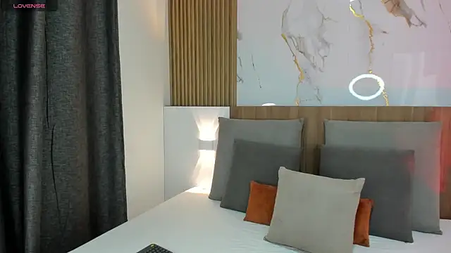 Snapshot of cristal_priincess chatting on 11-05-25, 03:23 cristal priincess online show from 11-05-25, 03:23