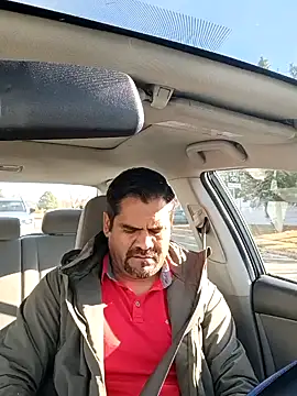 Snapshot of theking1_1 chatting on 12-20-25, 07:10 theking1 1 online show from 12-20-25, 07:10