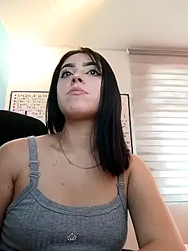 Zafira  online show from 11-21-25, 05:44