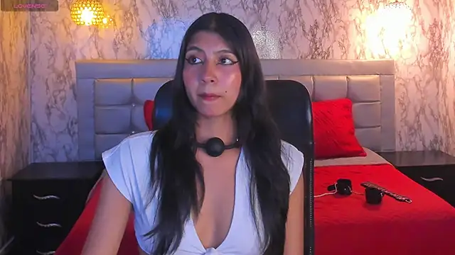 Snapshot of Lana_Sl4ve chatting on 11-01-25, 11:07 Lana Sl4ve online show from 11-01-25, 11:07