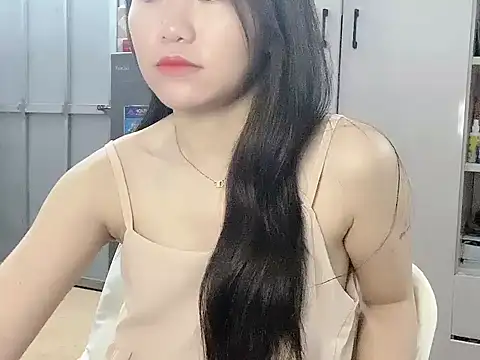 Ara4865 online show from 10-10-25, 04:28