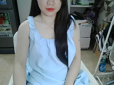 Ara4865 online show from 10-17-25, 04:53