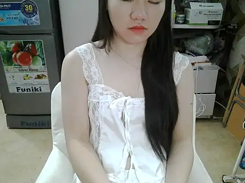 Ara4865 online show from 10-21-25, 05:30