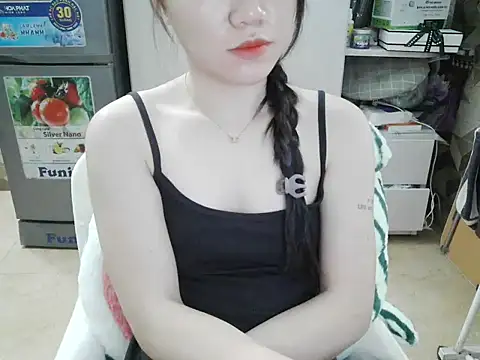 Ara4865 online show from 10-26-25, 11:05