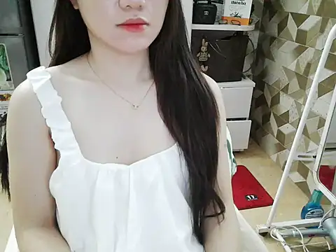 Ara4865 online show from 11-11-25, 10:37