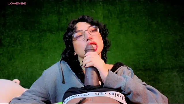 -BlueOpal- online show from 11-13-25, 08:08