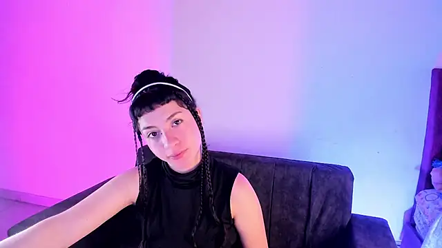 kitty  chs online show from 10-09-25, 11:41