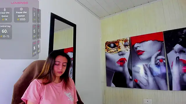 Snapshot of lala_clark chatting on 11-14-25, 01:10 lala clark online show from 11-14-25, 01:10