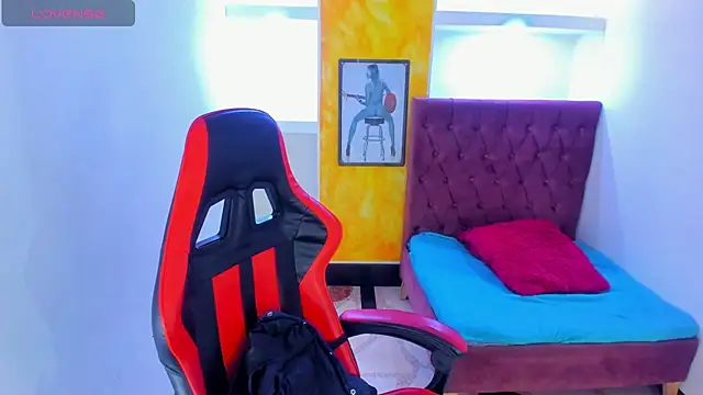 Snapshot of lala_clark chatting on 01-08-26, 08:44 lala clark online show from 01-08-26, 08:44